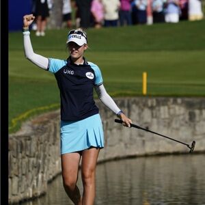 J. Lindeberg Thea golf skort